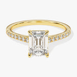 1ct emerald cut moissanite diamond ring / anillo pave de moissanitas diamantes anillo de compromiso / bague moissanite diamant emeraude / engagement ring 