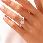1ct emerald cut moissanite diamond ring / anillo pave de moissanitas diamantes anillo de compromiso / bague moissanite diamant emeraude / engagement ring 