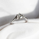 1ct hexagon cut moissanite / 1ct moissanita corte hexagono 