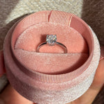 1ct round cut diamond moissanite ring engagement ring - moissanita anillo de compromiso bague fiancelle - solitario solitaire