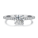1ct round cut moissanite diamond ring / anillo de compromiso engagement ring / bague fiancelle bague moissanite diamond diamant