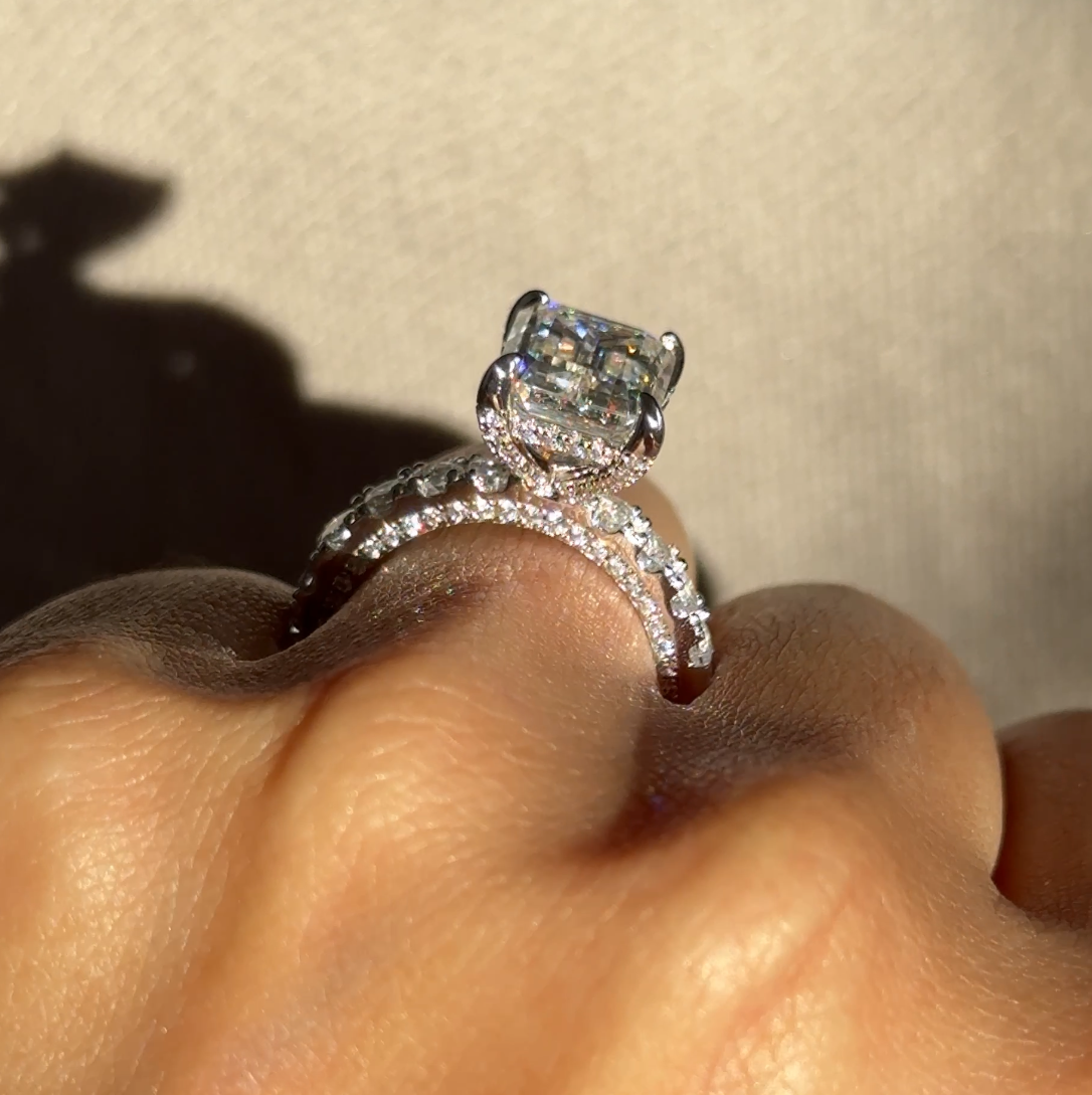 4ct emerald cut moissanite ring / diamant emeraude baue fiancelle anillo de compromiso engagement ring diamante diamond