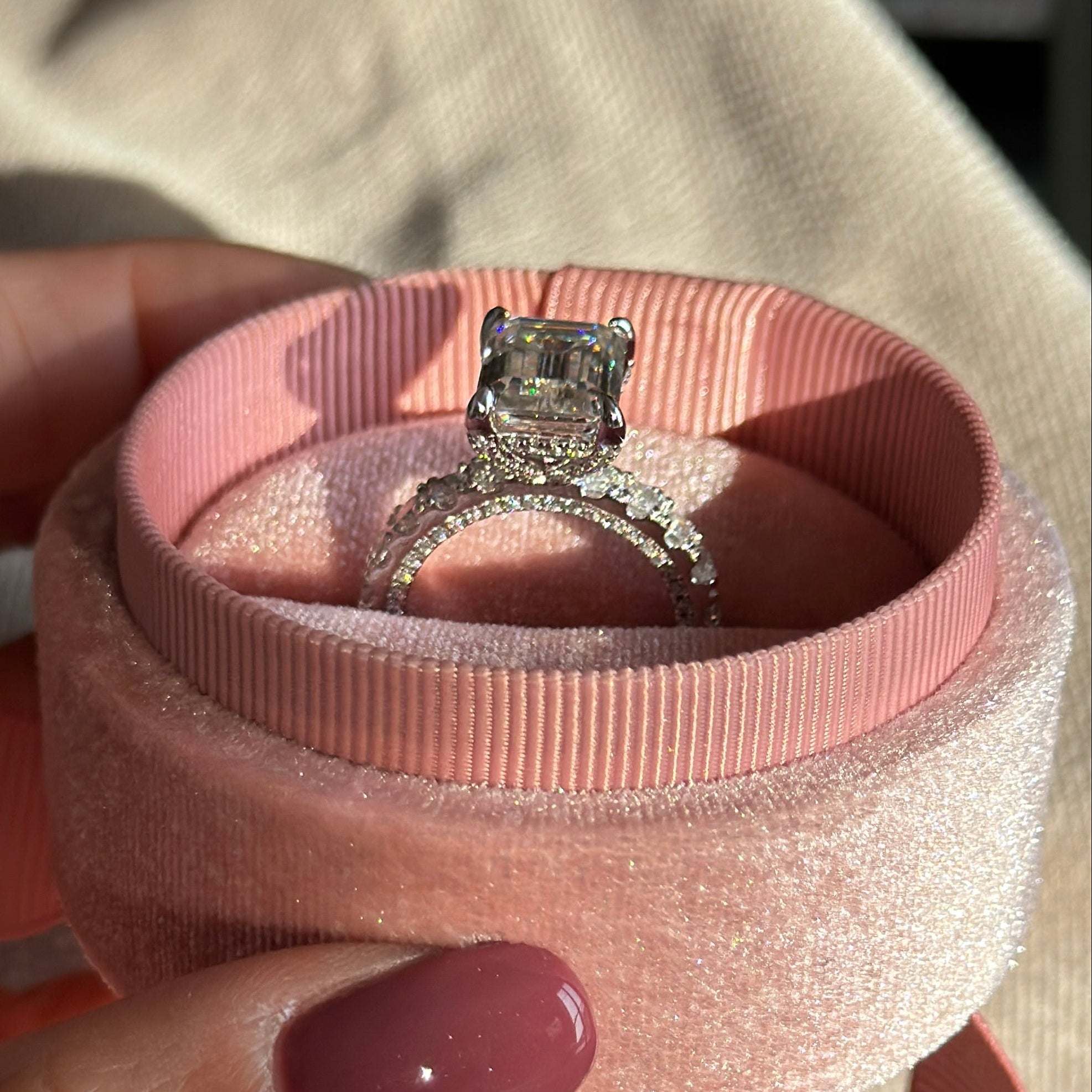 4ct emerald cut moissanite ring / diamant emeraude baue fiancelle anillo de compromiso engagement ring diamante diamond