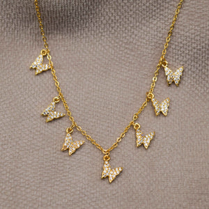Collar de mariposas