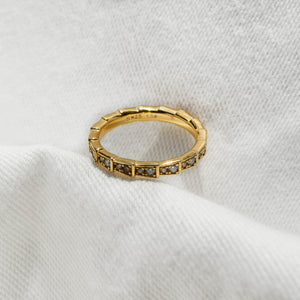 BV MOISSANITE BAND