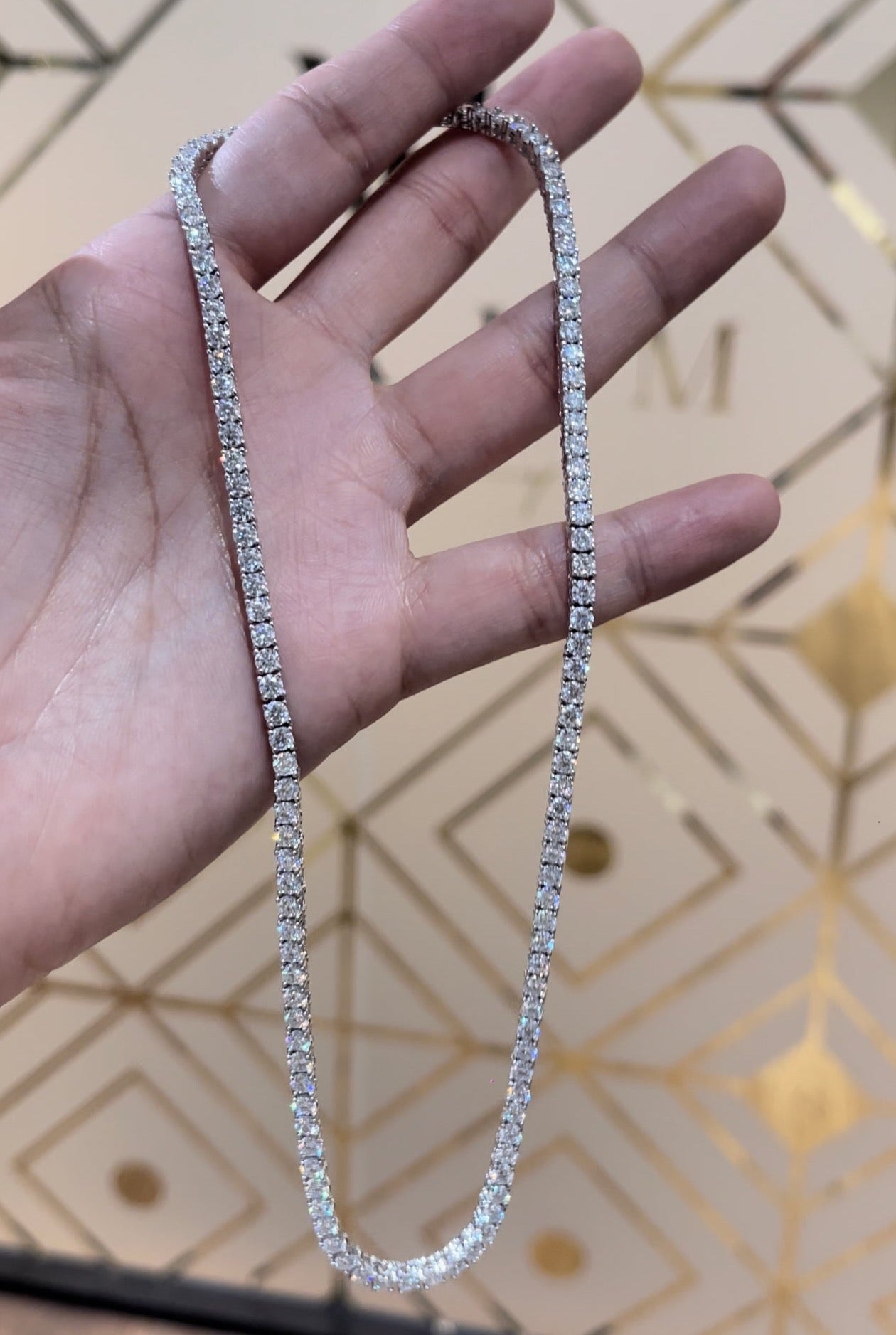 MOISSANITE TIMELESS NECKLACE