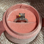 MOISSANITA 4ct emerald cut moissanite ring / diamant emeraude baue fiancelle anillo de compromiso engagement ring diamante diamond