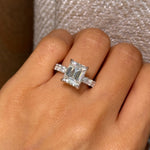 MOISSANITA 4ct emerald cut moissanite ring / diamant emeraude baue fiancelle anillo de compromiso engagement ring diamante diamond