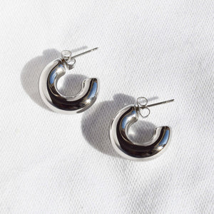 SILVER BOLD HOOPS
