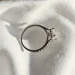 anillo halo corte esmeralda moissanita diamante / engagement ring / emerald halo ring / bague fiancelle / moissante /diamond /diamante