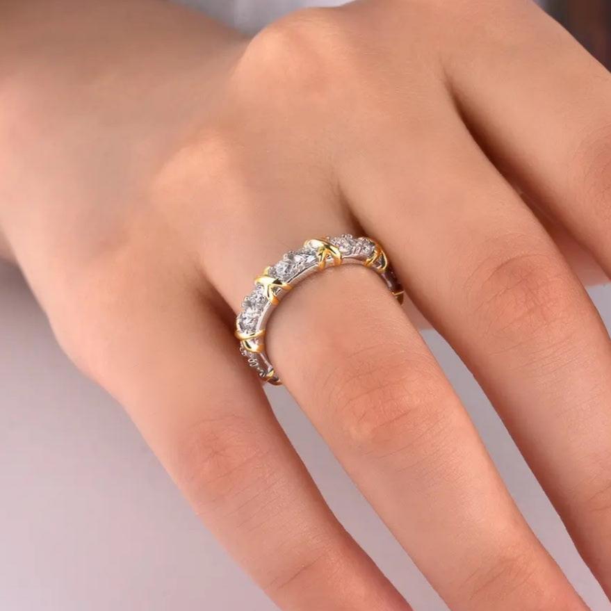 anillo tiffany sixteen x moissanitas