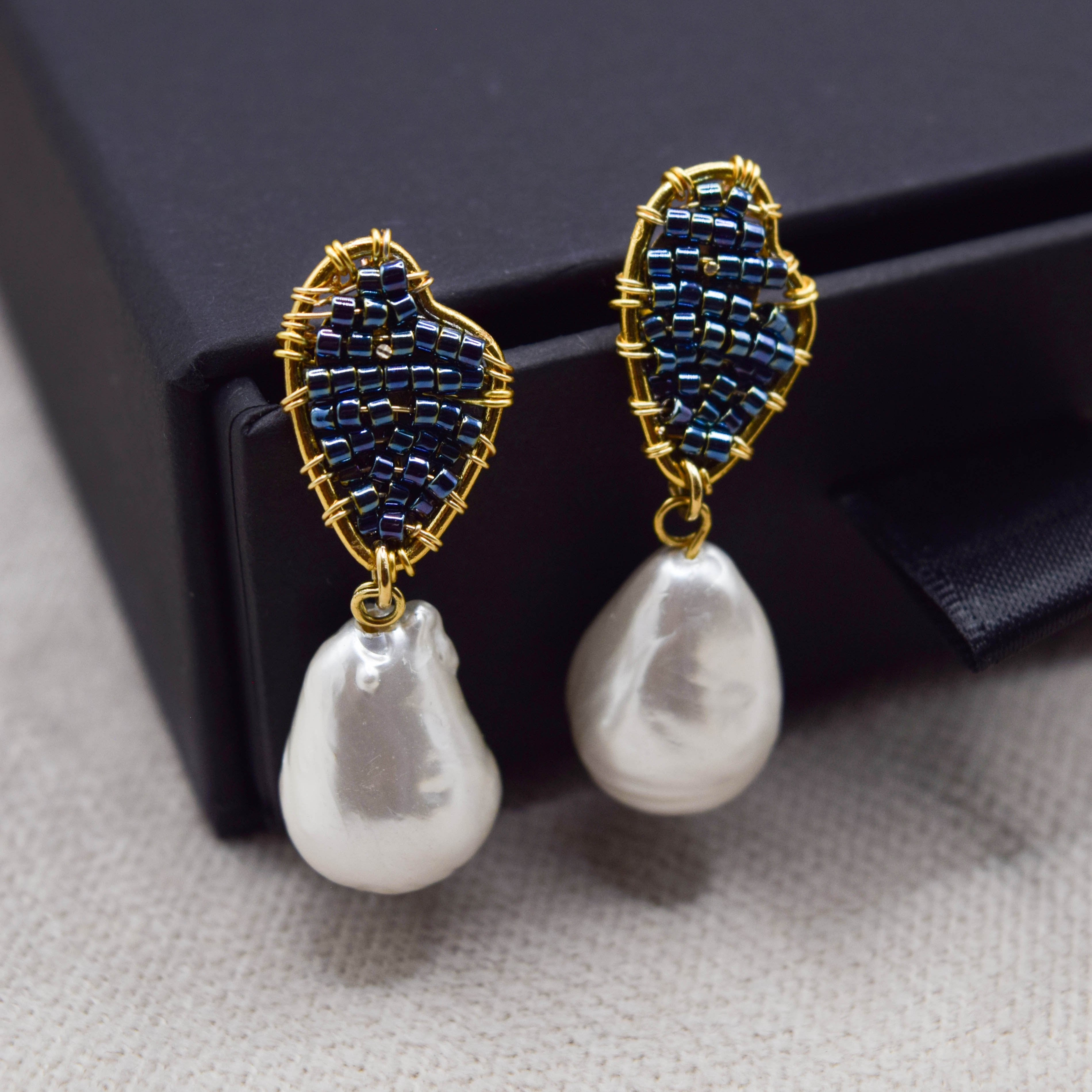 aretes con perlas