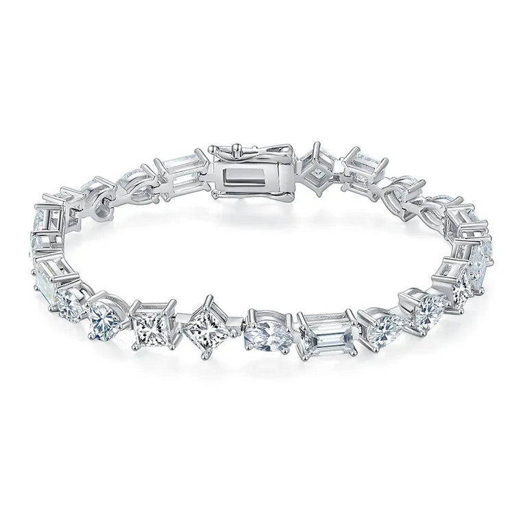 moissanite bracelet / diamond bracelet