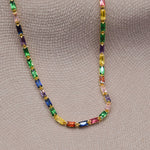 collar choker de zirconias premium de colores, collar de zirconias rainbow, collar de cristales arcoíris, choker armoires, choker rainbow de cristales zirconias, collar de baño de oro 18k, joyería, joyería mexicana