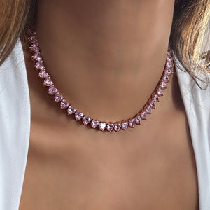 collar de corazones rosas 
