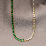 collar tennis de zirconias verdes y blancas, collar tennis con zirconias gold plated 18k, joyería baño de oro 18k, joyería, joyería mexicana