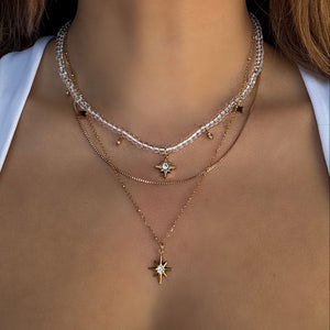 collar triple con estrellas