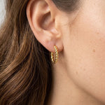arracadas de plata, arracadas chicas, aretes de plata, aretes tozal ,arracadas torzal, huggies de plata, joyeria de plata, joyeria de eventos, joyeria de bodas, aretes hipoalergénicos, joyeria hipoalergénica,arete de moda, accesorios, joyeria de moda, bisutería, joyería mexicana, joyeria, joyeria trendy
