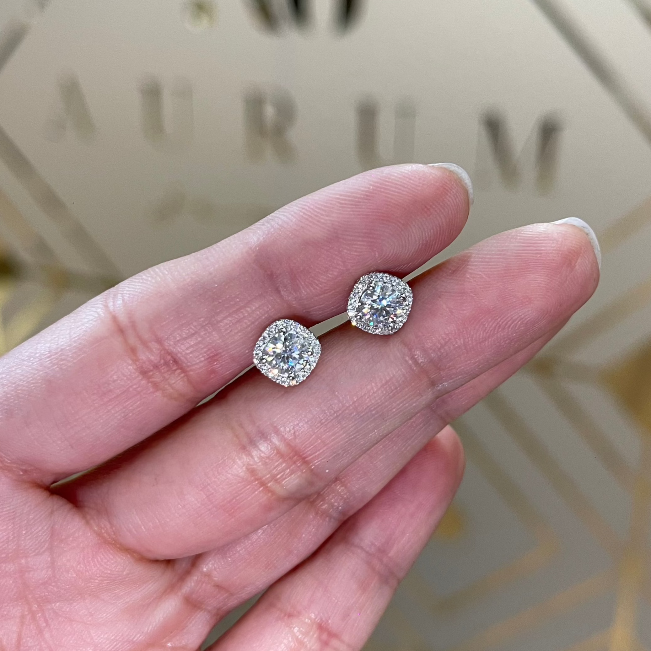 HALO STUDS