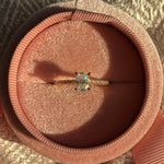oval cut 1ct moissanite diamond ring / engagement ring / anillo compromiso / 1ct oval diamante moissanita / anillo pave / pave ring / bague fiancelle / bague diamant 