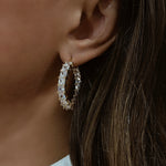 arracadas de cristales, arracadas de zirconias, hoops de bodas, aretes de boda, joyeria de eventos, joyeria de bodas, aretes hipoalergénicos, joyeria hipoalergénica,arete de moda, accesorios, joyeria de moda, bisutería, joyería mexicana, joyeria, joyeria trendy
