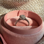 pear cut halo moissanite diamond ring / anillo halo corte pera moissanita diamante / bague fiancelle poire diamant / engagement ring /anillo compromiso