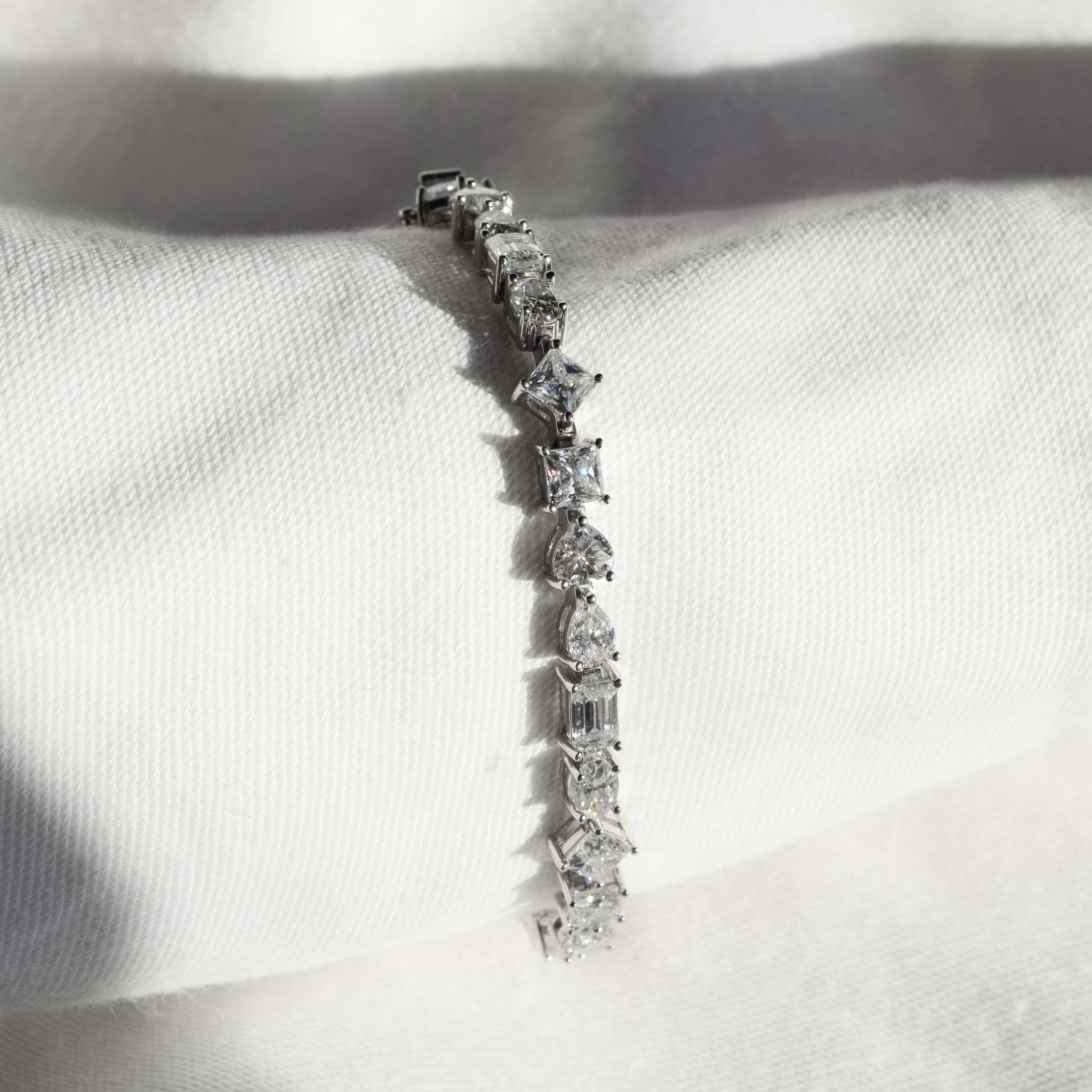 moissanite bracelet / diamond bracelet
