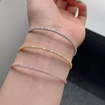pulsera espiral de plata con zirconias, pulsera flex tennis en plata 925, pulsera tennis zirconia, pulsera espiral con zirconias,  joyeria de plata, joyeria de eventos, joyeria de bodas, aretes hipoalergénicos, joyeria hipoalergénica,arete de moda, accesorios, joyeria de moda, bisutería, joyería mexicana, joyeria, joyeria trendy