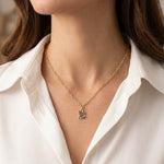 rainbow letter necklace, collar de letra arcoiris