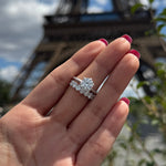 anillo de compromiso eternity, anillo de comprimiso de diamante corte redondo, anillo de compromiso de moissanita, anillo, wedding ring, wedding jewelry, bague fiancelle,  joyeria de moissanita, joyeria fina, joailerie france joailerie saint tropez bijoux st tropez