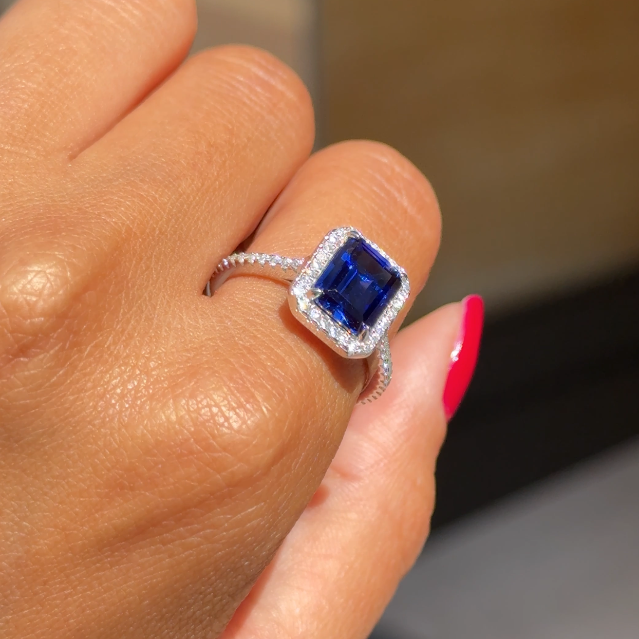 sapphire ring / saphir bague / anillo zafiro moissanite