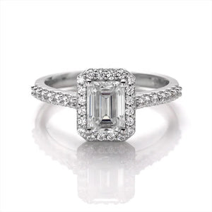 bague halo diamant emeraud