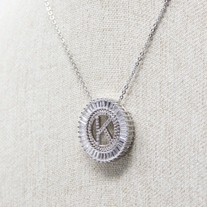 collar letra K