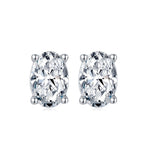 moissanite heart cut diamond studs / aretes broqueles de diamantes moissanita