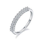 princess cut moissanite ring band / anillo corte princesa, alianza  corte princesa, churumbela, anillo de compromiso de moissanita corte princesa, churumbela de diamantes corte princesa, anillo de plata de moissanitas princesa, anillo de plata de diamante corte princesa, wedding band, wedding jewelry, anillo de compromiso, joyeria de moissanita, joyeria fina, bague de diamant moissanite, moissaite ring, engagement ring, diamond ring, bague fiancelle